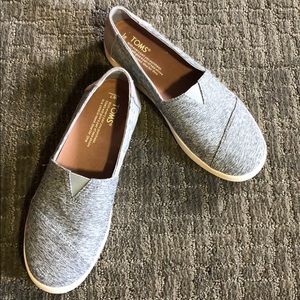 New TOMS size 7